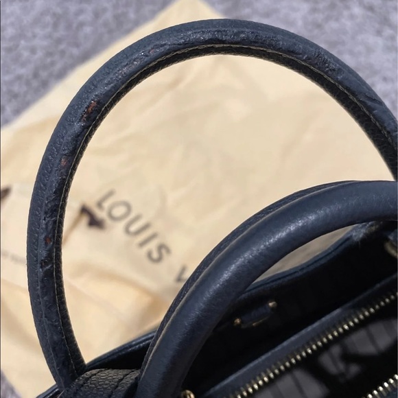 Louis Vuitton Montaigne BB Crossbody Handbag - Picture 6 of 13